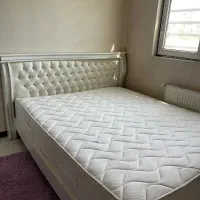 تخت دو نفره