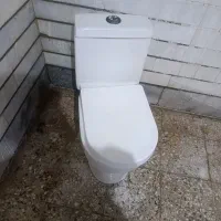 توالت فرنگی در حد نو
