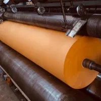 ریوایندر و کارگر خط تولید آقاشرکت کاغذ سازی