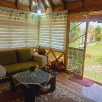 خانه باغ سنتی برای گذراندن اوقات در پاییز و زمستان|اجارهٔ کوتاه‌مدت ویلا و باغ|شفت, |دیوار