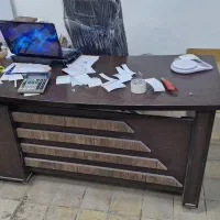 میز مدیریتی /میز منشی /ویترین /کمد بایگانی/مبلمان