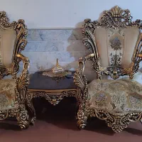 مبل سلطنتی فاخر بامیز ومیزناهارخوری|مبلمان خانگی و میز عسلی|قم, بنیاد|دیوار