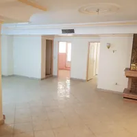 آپارتمان۹۲متر۲خواب تکواحدی باآسانسور تخلیه نورگیر