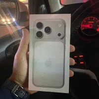 ۱۷پرو zaaاکتیو ۲۵۶گیگ