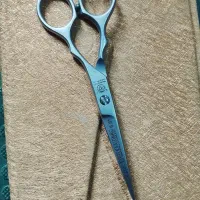 قیچی آرایشگری ایتالیایی کیپه مدل ۲۱۲۷
