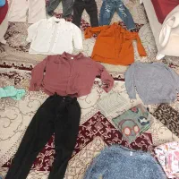 تعدادی لباس زنانه استوک بفروش میرسد