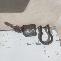 قفل قدیمی|کلکسیون اشیاء عتیقه|نجفآباد, حومه نجف آباد|دیوار