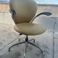 صندلی چرخ دار