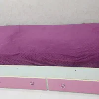 تخت خواب وتشک ،میزتوالت وآینه