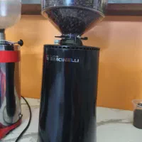 آسیاب و قهوه ساز تمیز|سماور، چایساز، قهوهساز|انبارآلوم, |دیوار