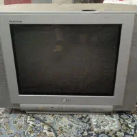 تلویزیون|تلویزیون و پروژکتور|بومهن, |دیوار