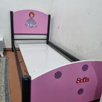 تخت خواب جوان