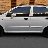 ام وی ام ۱۱۰ بدون رنگ