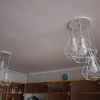 فروش فوری ۲ عدد لوستر سه شعله زیرقیمت بعلت جابجایی