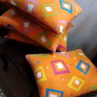 بالش کوچک یا کوسن یا پشتی طرح اسپرت پشت مخمل ۴عدد|رختخواب، بالش، پتو|تهران, درب دوم|دیوار