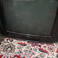 چهار تا تلوزیون بیست و یک|تلویزیون و پروژکتور|زاغه, |دیوار