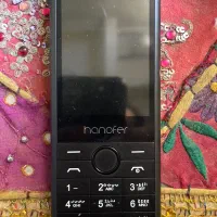 گوشی دکمه ای