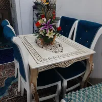 میزناهار خوری و ساعت