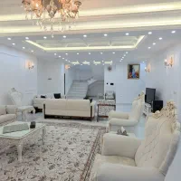 پنت هاوس ۲۴۰ متری ۳ خواب لوکس و فول امکانات شهری