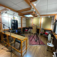 استودیو آسمان ( Sky )