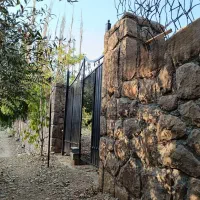 فروش و معاوضه (باغ گیلاس،زمین)در محیط آرام و زیبا