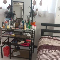 تخت خواب دونفره ومیزارایش