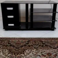 میز تلویزیون شیشه ای