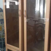 بوفه . ویترین .