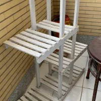 استند چوبی گل