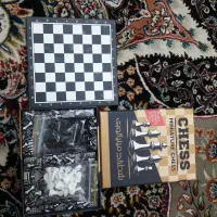 تفنگ اسباب بازی و شطرنج|اسباب‌‌بازی|بروجرد, |دیوار