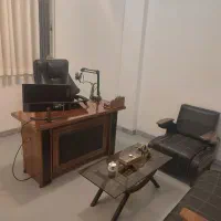میز کار اشتراکی، دفتر کار مشارکتی و کلاس آموزشی