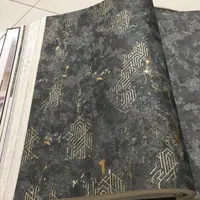 نصاب کاغذ دیواری پوستر دیوارپوش فومی شهسوار تنکابن|خدمات پیشه و مهارت|تنکابن, |دیوار