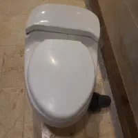 توالت فرنگی بزرگ|لوازم سرویس بهداشتی|شاهرود, |دیوار