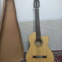 گیتار کلاسیک اصل کره