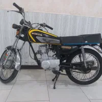 موتور ۱۲۵مدارک .قدیم کامل.موتور درحد صفر|موتورسیکلت|شهرکرد, |دیوار