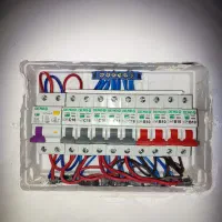 برق.برقکار دقیق و حرفه ای برای ساختمان کلی و جزئی