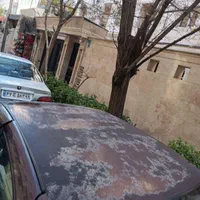کاورآفتاب سوختگی خودرو چکی (نقاشی وسرامیک)