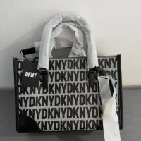 کیف زنانه برند DKNY در سه رنگ