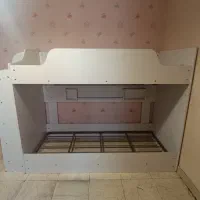 تخت دو طبقه نوجوان