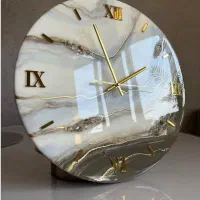 ساعت دیواری کرم رنگ نود قهوه ای