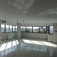 آپارتمان ۱۲۰ متری حافظ شمالی بر میدان