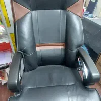 صندلی اداری مدیریتی