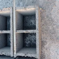 فروش بلوک دیواری و تیرهای بتنی دور باغی