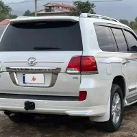 لندکروز ۲۰۱۴ سفید V6 گذر موقت منطقه آزاد|خودرو سواری و وانت|رشت, هلال احمر|دیوار