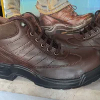 کفش ایمنی|کیف، کفش، کمربند|بندر کنگان, |دیوار