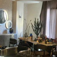 همخونه خانم