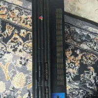 یک عدد پلی استیشن