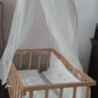 تخت کنارمادر|تخت و صندلی بچه|شیراز, سینما سعدی|دیوار
