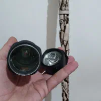 عصا.وچراغ قوه قدیمی|کلکسیون اشیاء عتیقه|قزوین, |دیوار