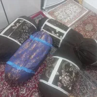 تعدادی لوازم منزل و پوشاک